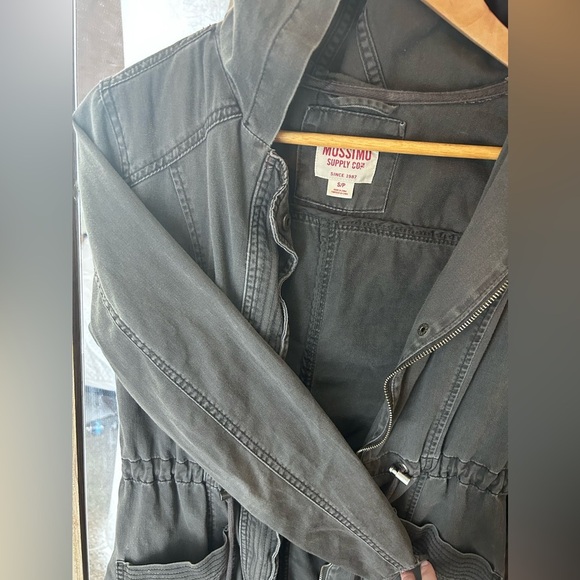 Mossimo Supply Co. Dark Gray Jacket Lightweight Hooded Cinch Waist Size S/P - Picture 4 of 6